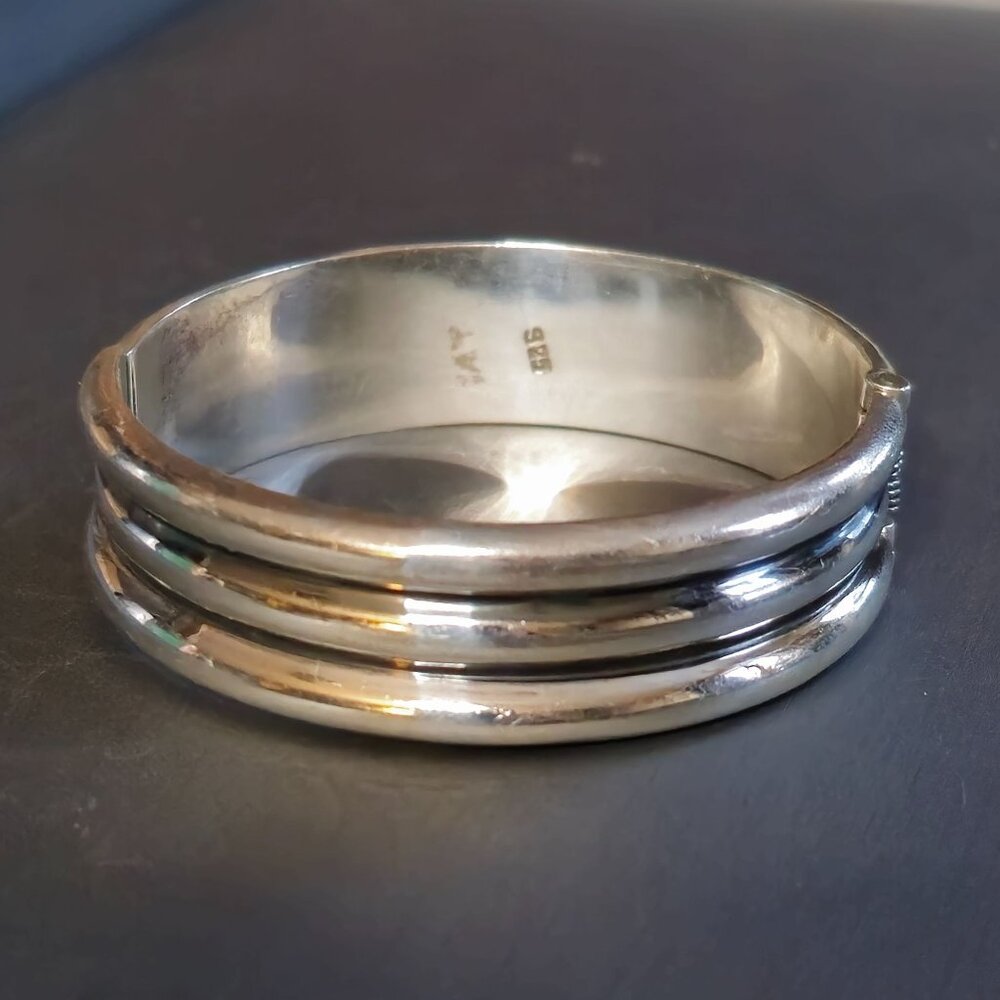 925 Sterling Silver Ribbed Hinged Clamper Bangle Bracelet Modernist Jewelry 51g - Picture 5 of 14
